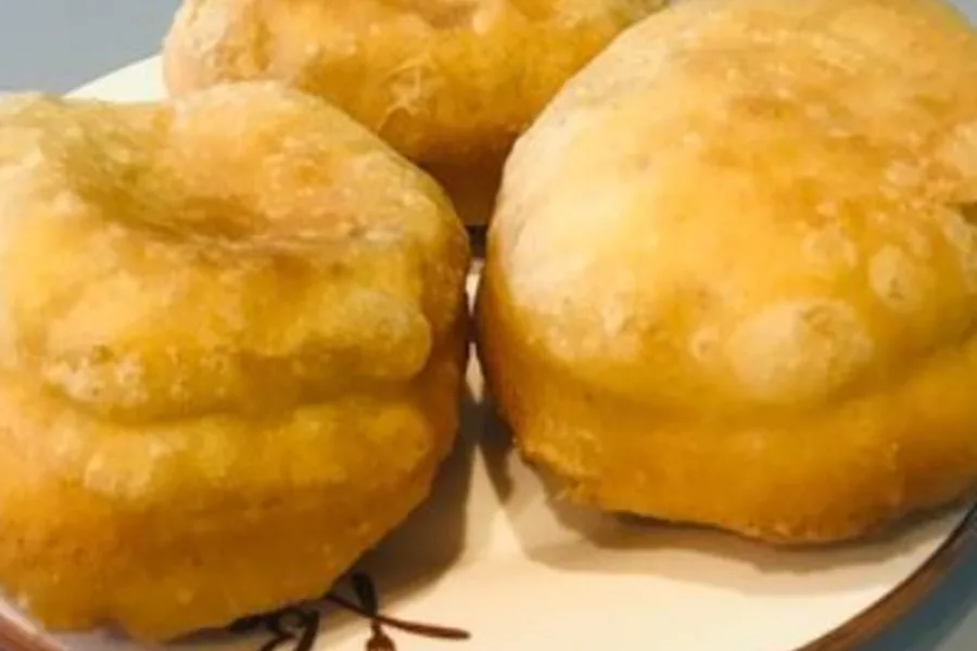 Беляши с мясом хрустящие с пылу с жару