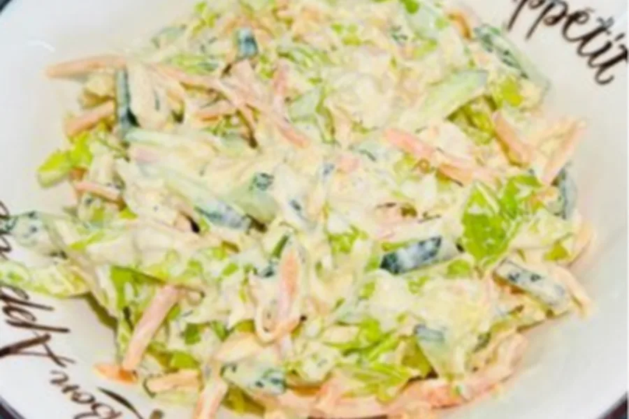 Салат Легкий с курицей