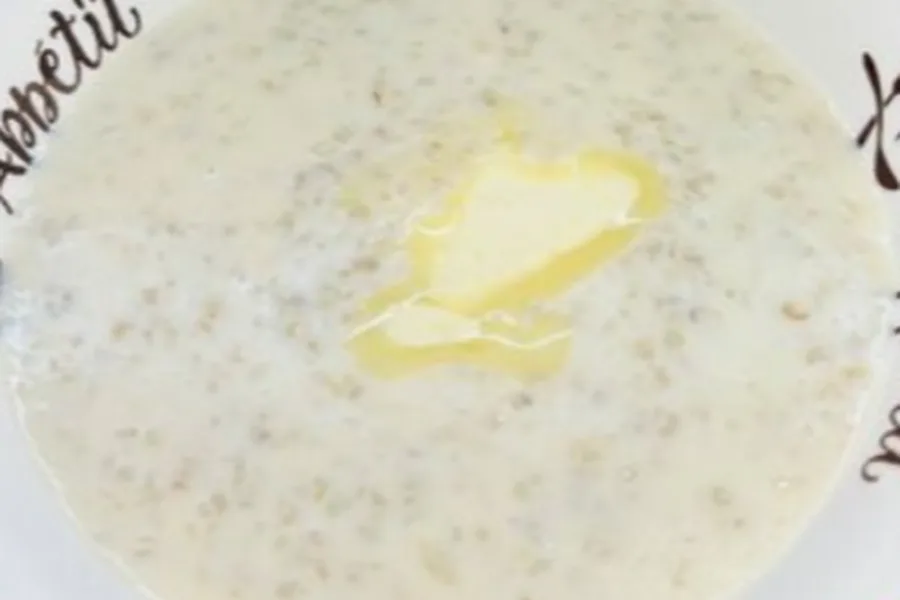 Каша ячневая на молоке с маслом