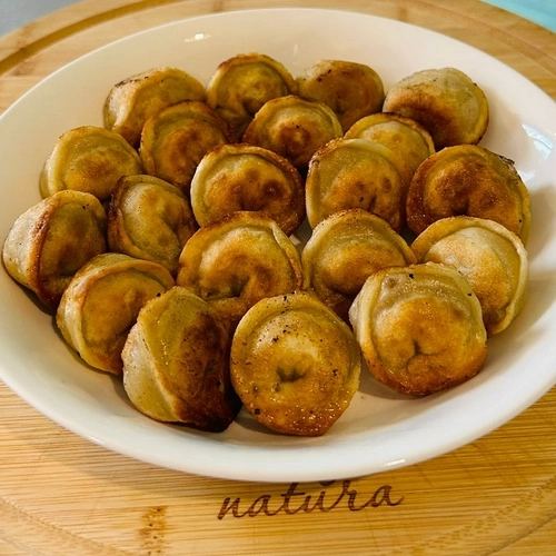 Пельмени, манты, вареники
